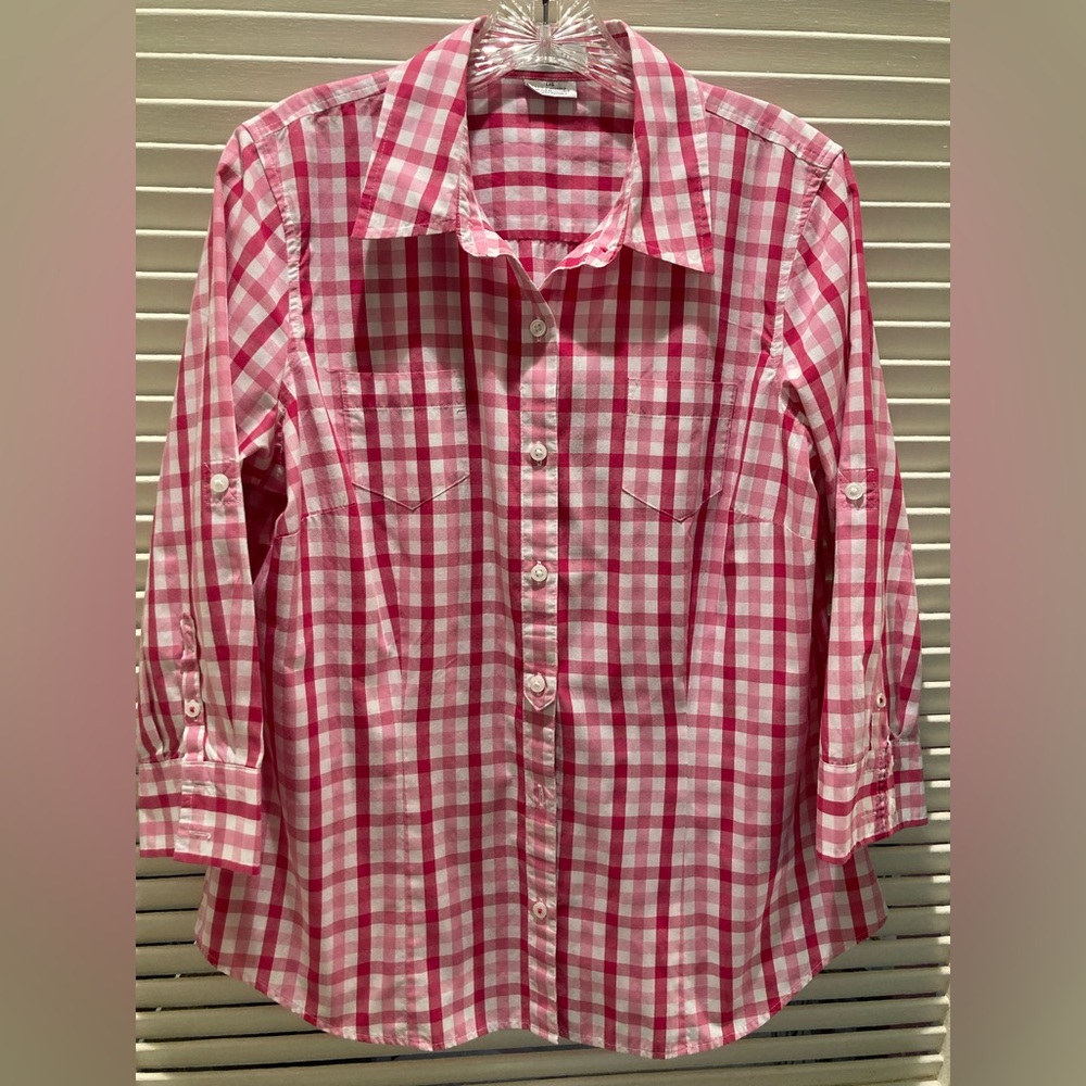 Van Heusen pink/white checkered blouse 3/4 sleeve sz L